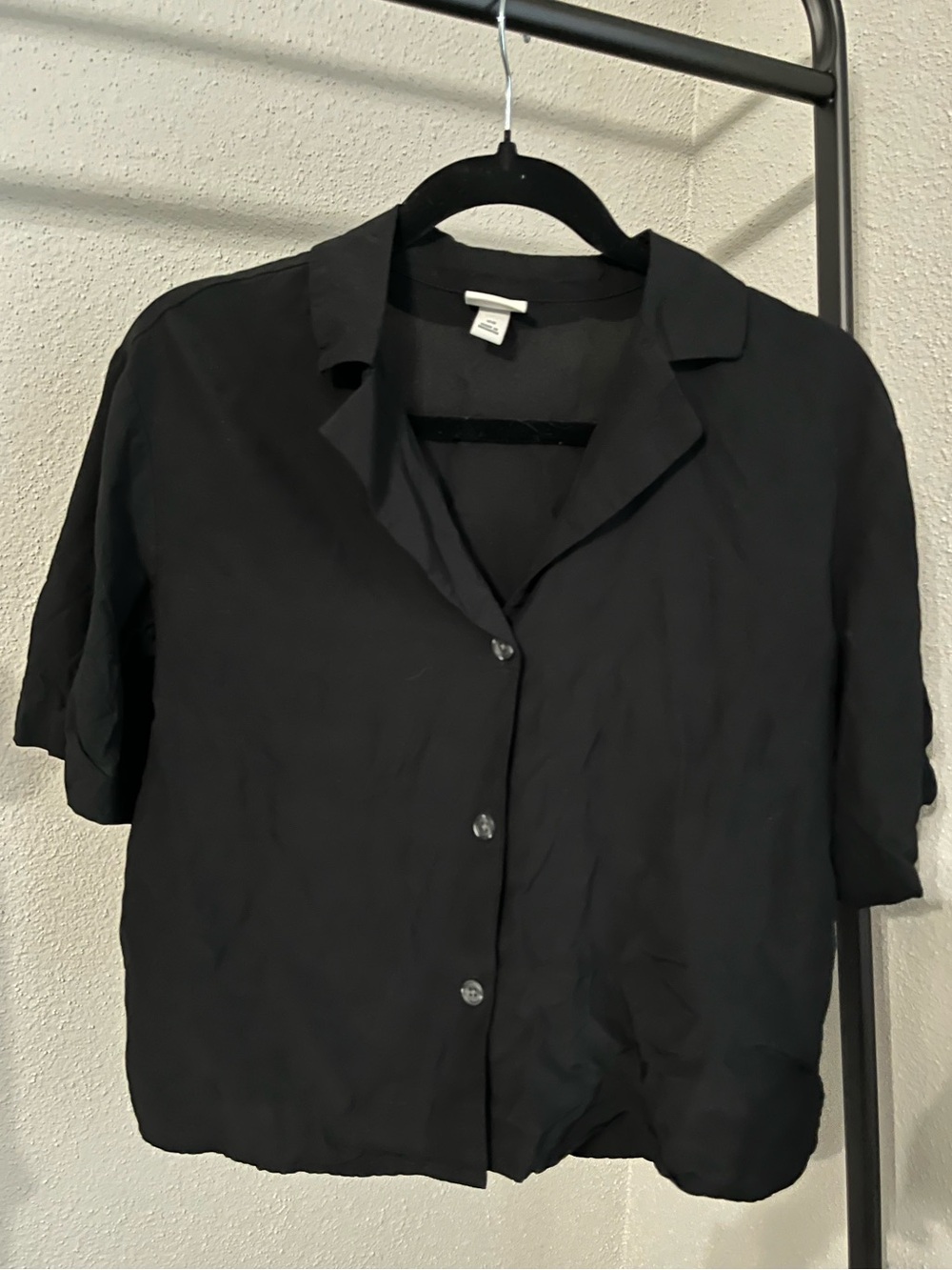 a new day Black Short-Sleeve Button-Down Shirt